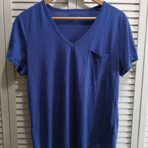 V neck t-shirt